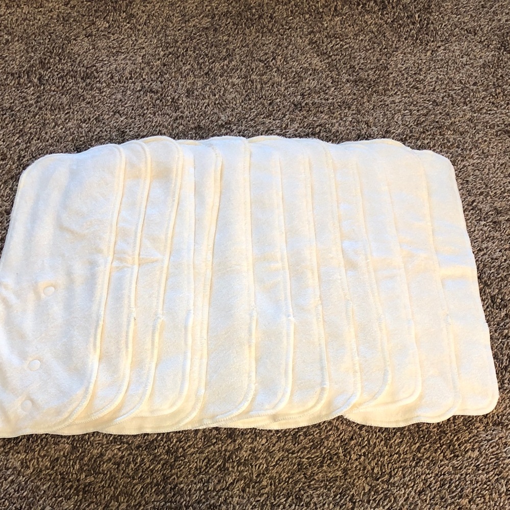 Set of 13 NWOT Mama Koala Cloth Diaper Inserts - Soft Absorbent Inserts - Picture 1 of 4